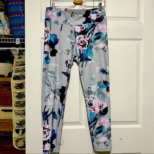 Fabletics workout leggings